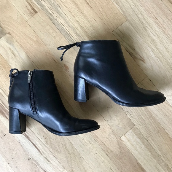 Marc Fisher Black Ankle Boots - Picture 1 of 8